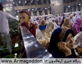 اعتراض بر ادامه یافتن ممنوعیت ورود کودکان و نوجوانان تاجیکستانی به مساجد