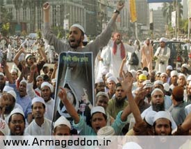 تلاش دولت بنگلادش برای حذف اسلام از ادیان رسمی
